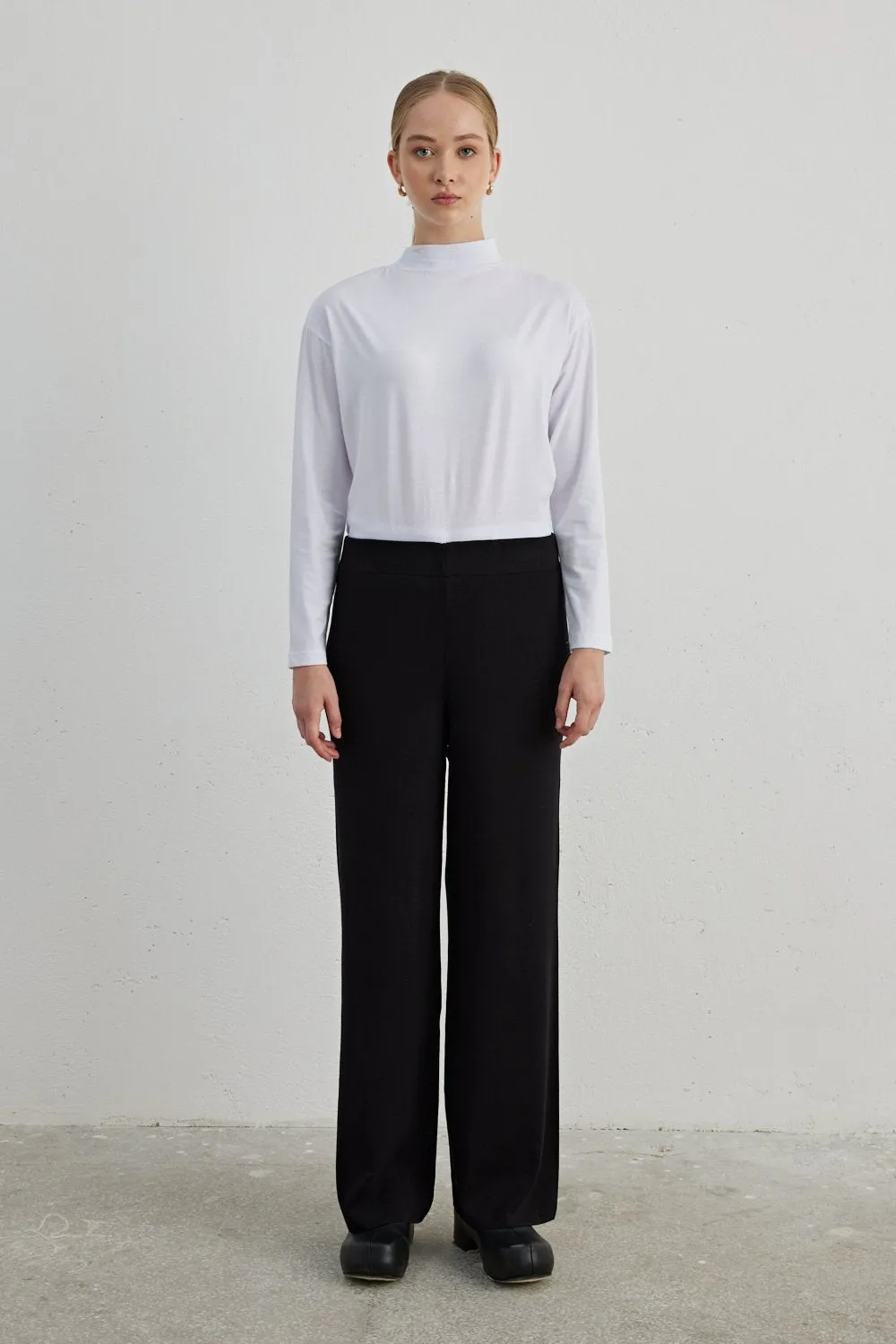 MRW Basic Knitted Pants Black